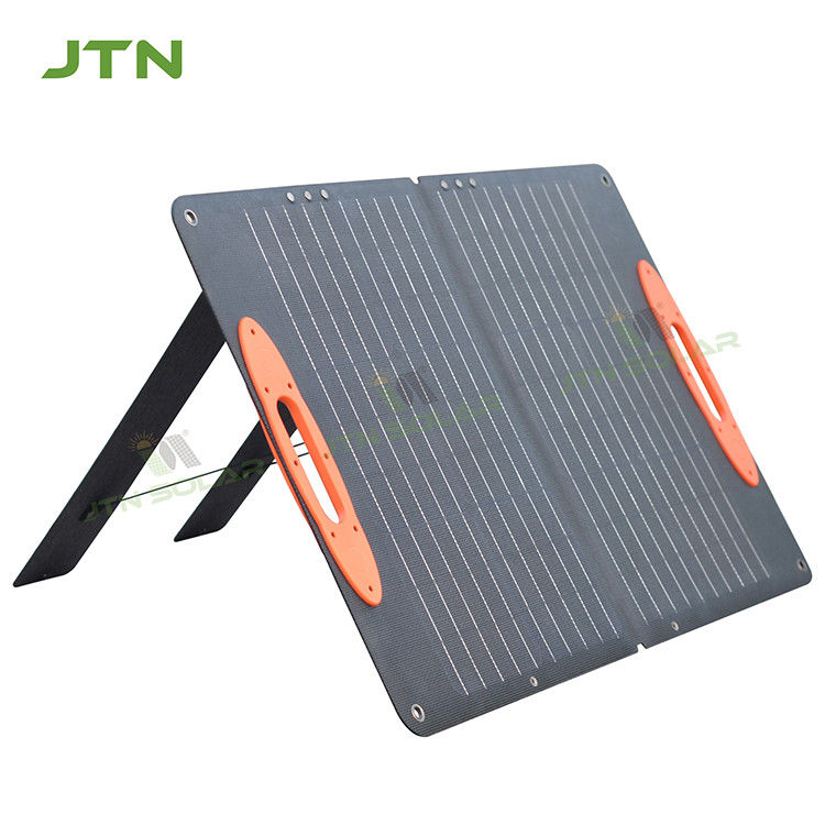 Berkemah Di Luar Ruangan 2 * USB QC3.0 DC Tipe C Pengisi Daya Mono Tas Lipat Surya Portabel 60W Panel Surya Dapat Dilipat