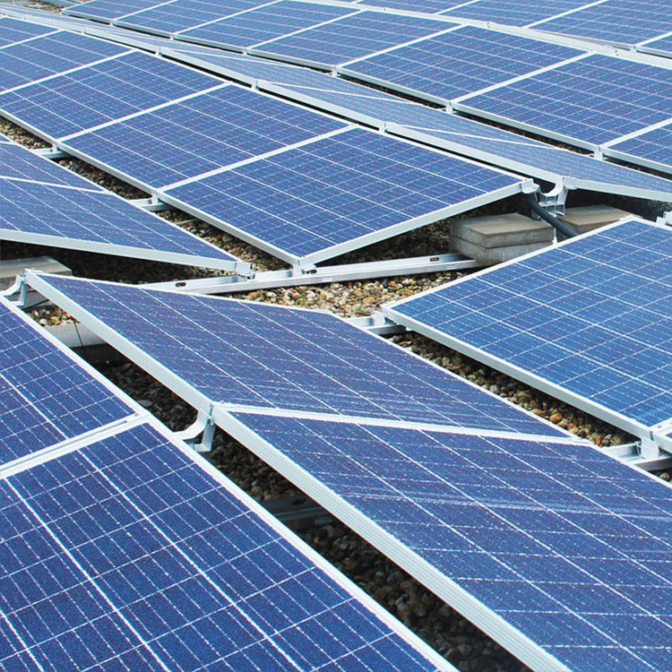 220V 240V Off Grid Solar Products Package 2000W Untuk Sistem Surya Rumah yang Lengkap